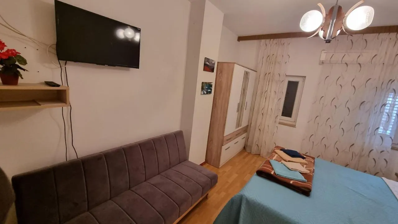 Sobe Biserka I Mario Brsec